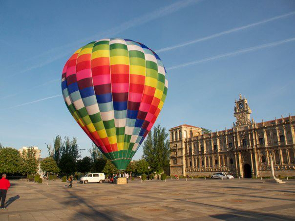 Imagen destacada de noticia: COOPER: Súbete en globo con COOPER [Participa hasta el 19 Junio]